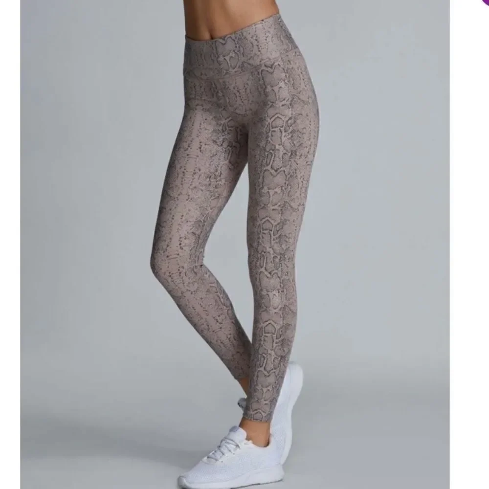 NWOT Blush Snake Sahara Legging size Small